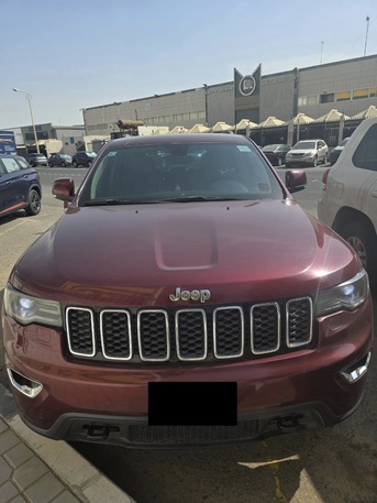Jeddah, Vehicles, Cars & Trucks , SAR 110000,  Jeep Grand Cherokee Laredo,  2020,  Automatic,  91000 KM,  SUV For SALE, Single Owner