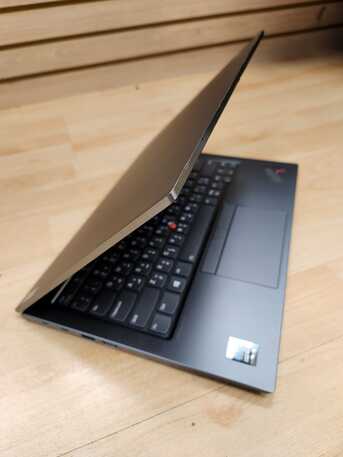 Olaya, Computers, SAR 2399,  Lenovo X1 YOGA 360 TOUCH 3.0 GHz 4-Core I7 11th Gen Ram/16GB SSD/512GB