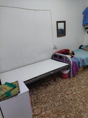 Riyadh, Bedspace For Rent, SAR 500/month,  Looking For An Educated Pakistani Roommate