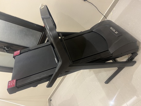 Madinah, Sporting Goods, SAR 2800,  Sole Fitness F60 Treadmill. 18kph; 12 Incline Levels