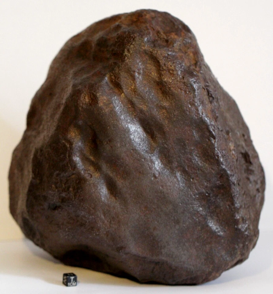 Amman, Materials, JOD 13000,  Rare Martian Meteorite