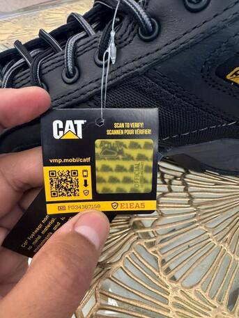 Riyadh, Clothing & Accessories, SAR 350,  CAT Argon CT Oxford Safety Shoes- NEW