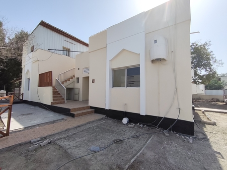 Manama, Villas, BHD 400,  Tashan:- 4Bhk Compound Villa On Rent..