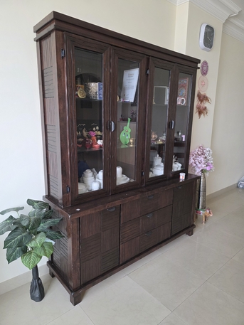 Manama, Furniture, BHD 45,  New And Polished Showcase/Wordrobe (in Good Condition) -used For Less Than 6 Months