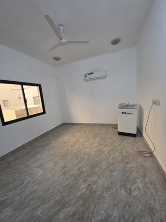 Arad, Apartments/Houses, BHD 270,  3 BR,  Flat With Ewa And AC For Rent In Arad