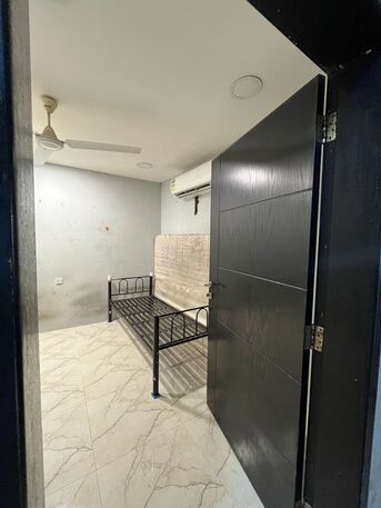 East Riffa, Rooms Available, BHD 90/month,  Room Available 1 March  For Bachelor, 90 BD