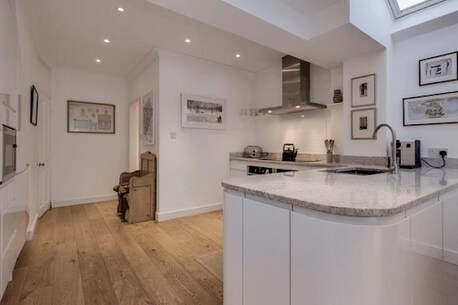 London, Construction, Professional Kitchen Extensions Services In London