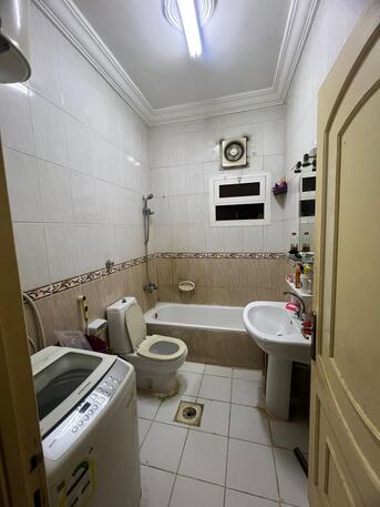 Jeddah, Rooms Available, SAR 1000/month,  Furnished,  200 Sq. Meter,  1000 Rent  Hayyasalaamah Near Alraya Mall