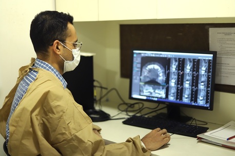 Gurgaon, Dental, Which Is The Best Dental Clinic In Gurgaon For Advanced & Gentle Care? | The Dental Roots