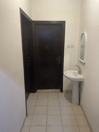 Riyadh, Rooms Available, SAR 700/month,  One Room With Separate Toilet For Executive Bachelor