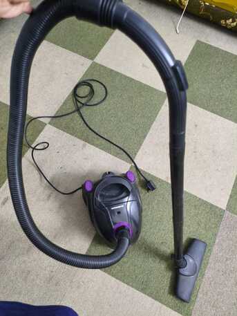 Al Bawadi, Electronics, SAR 100,  Olsenmark Vacuum Cleaner For Sale
