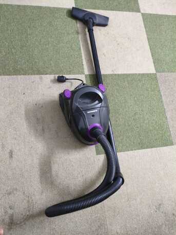 Al Bawadi, Electronics, SAR 100,  Olsenmark Vacuum Cleaner For Sale
