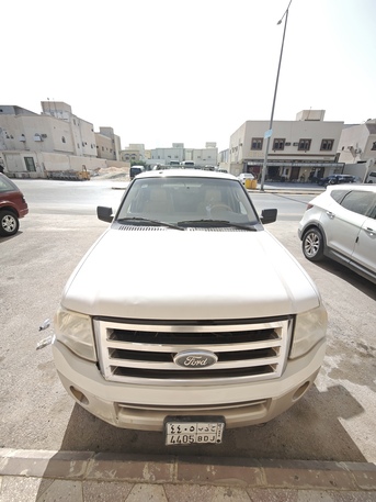 Riyadh, Vehicles, Cars & Trucks , SAR 18000,  Ford Expedition EL,  2008,  Automatic,  288000 KM,