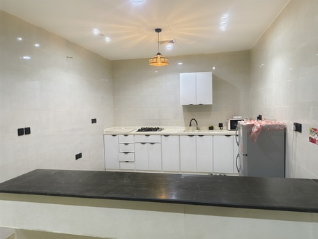 Jeddah, Housing Exchanges, SAR 2700/month,  2 BR,  Furnished 2 Rooms House With Huge Terrace