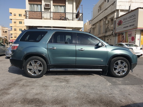 Umm Al Hassam, Vehicles, Cars & Trucks , BHD 1,  G M C Acadia,  2010,  Automatic,  210000 KM,   FOR SALE YEAR