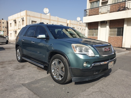 Umm Al Hassam, Vehicles, Cars & Trucks , BHD 1,  G M C Acadia,  2010,  Automatic,  210000 KM,   FOR SALE YEAR