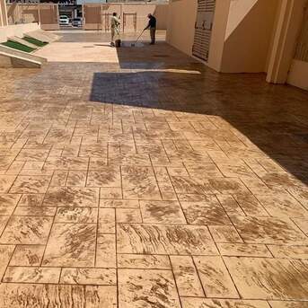Riyadh, Construction, FLOOR CASTING DEPARTMENT PRINTED PIGMANT ALL KINDS OF CONCRET INSTALLATION OF ASPHALT EPOX