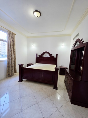 Juffair, Apartments/Houses, BHD 250/month,  Furnished,  1 BR,  -Very Neet & Clean Fully Furnished 1 BHK Family Flat With Ewa & Parking WiFi @250/BD Juffa