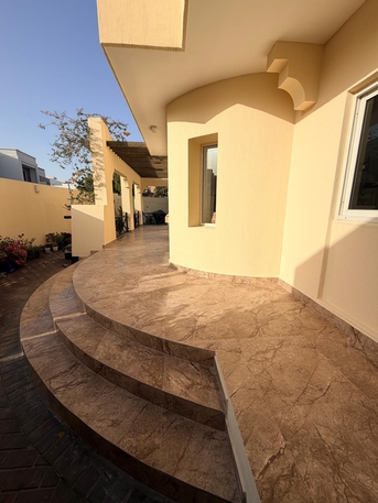 Manama, Construction, Complete Construction & Property Services