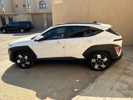 Jeddah, Vehicles, Cars & Trucks , SAR 3000,  Hyundai Kona Electric,  2024,  Automatic,  20000 KM,  Hyundai Kona For Rent Monthly