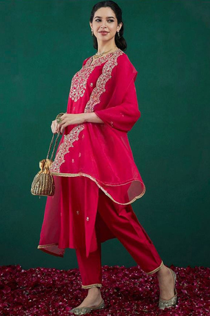 London, Clothing & Accessories, GBP 45,  Embroidered Chanderi Silk Pink Eid Salwar Kameez With Dupatta
