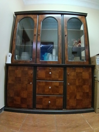 Al Faisaliyah, Furniture, SAR 450,  Wooden Crockery Cabinet