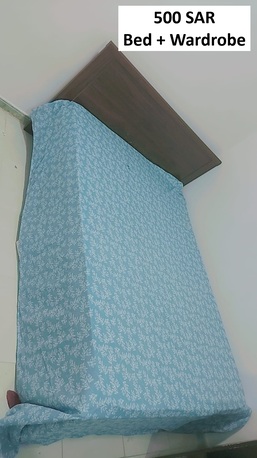 Jeddah, Household Items, SAR 2100,  Bed Sets & Sofa Set