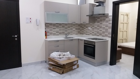 Manama, Apartments/Houses, BHD 220/month,  1 BR,  1Bath Hall Open Kitche Open Kitchen Semifinished.  In Ilusive. Electricity In.(( Sagiya))