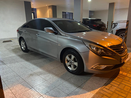 Saar, Vehicles, Cars & Trucks , BHD 2050, Hyundai Sonata, 2013, Automatic, 96000 KM, Sports (Low Mileage)