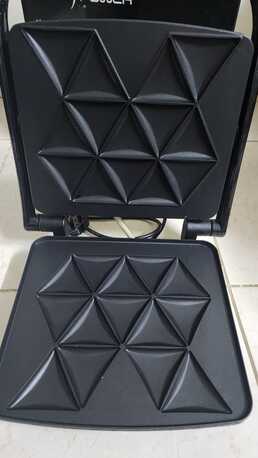 Jeddah, Appliances, SAR 60,  URGENT SALE--Emjoi Samosa Maker