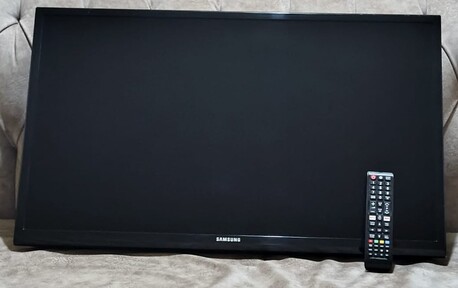 Jeddah, Appliances, SAR 450,  Samsung LED 27inches In Good Condition