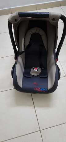 Al Malaz, Appliances, SAR 520,  Electric Oven,LCD TV (40"),table, Chapathi Maker , Water Dispenser For Sale