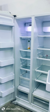 Al Malaz, Appliances, For Sale: Refrigerator &ndash; Excellent Condition