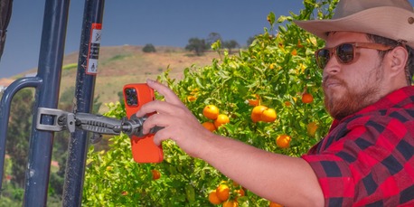 New York, Tablet Computers, USD 10,  Quick Setup Convenience With Clip On Phone Mount