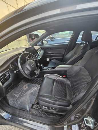 Riyadh, Vehicles, Cars & Trucks , SAR 60000,  Toyota C-HR,  2021,  Automatic,  98000 KM,