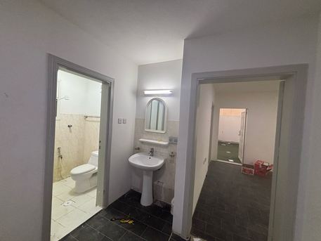 Al Malaz, Apartments/Houses, SAR 8000/month,  1 BR,  Hi I Have A 1BHK I&rsquo;m Staying With Family With Private Open Terrace Available. &bull; Location: