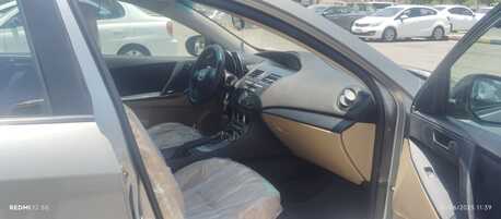 Riffa, Vehicles, Cars & Trucks , BHD 1200,  Mada 3  2011,  2011,  Automatic,  1730000 KM,