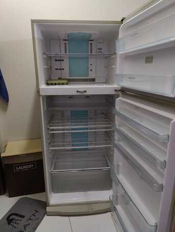 Al Yarmouk, Appliances, SAR 1000,  Toshiba Refrigerator For Sale