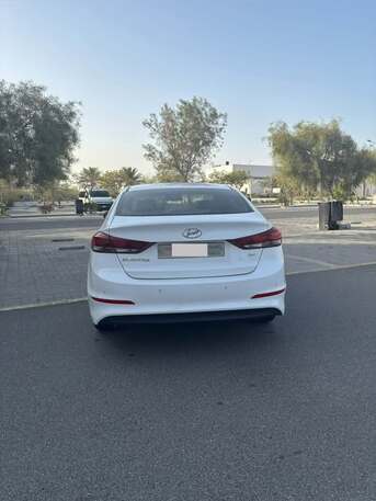 Riffa, Vehicles, Cars & Trucks , BHD 3400,  Hyundai Elantra 2.0,  2017,  Automatic,  167000 KM,