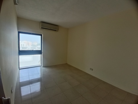 Adliya, Apartments/Houses, BHD 330/month,  3 BR,  150 Sq. Meter,  Semi Furnished 3bhk With Inclusive