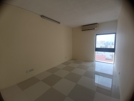 Adliya, Apartments/Houses, BHD 330/month,  3 BR,  150 Sq. Meter,  Semi Furnished 3bhk With Inclusive