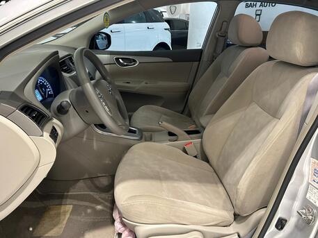 East Riffa, Vehicles, Cars & Trucks , BHD 3300,  Nissan Sentra,  2020,  Automatic,  94000 KM,   2.0L MODEL  FOR SALE