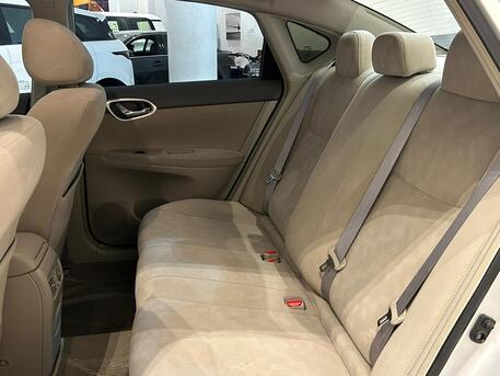 East Riffa, Vehicles, Cars & Trucks , BHD 3300,  Nissan Sentra,  2020,  Automatic,  94000 KM,   2.0L MODEL  FOR SALE