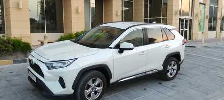 Manama, Vehicles, Cars & Trucks , BHD 8000,  Toyota RAV4 Full Automattic Imacalite Condation Single Ownar,  2021,  Automatic,  100000 KM,