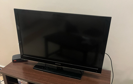 Manama, Furniture, BHD 12,  Samsung HD TV 40 Inch HDTV