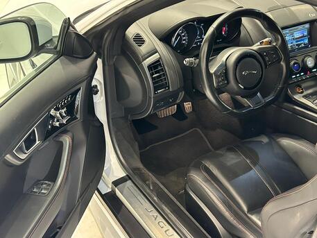 East Riffa, Vehicles, Cars & Trucks , BHD 7400,  Jaguar F-Type,  2016,  Automatic,  55000 KM,  JAGUAR F TYPE MODEL  FOR SALE