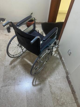 Umm Al Hassam, Household Items, BHD 10,  Wheelchair, Walker, Bathroom Seat, 10BD
