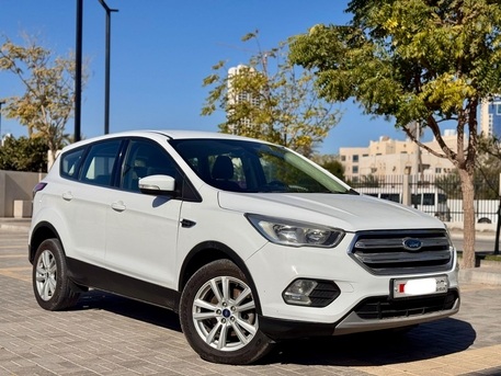 Manama, Vehicles, Cars & Trucks , BHD 3800,  Ford Escape,  2019,  Automatic,  125000 KM,  Single Owner Call: 33662799