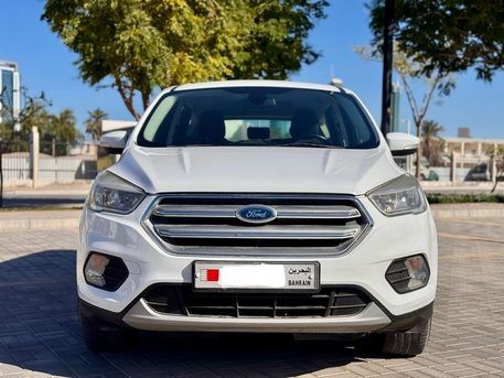 Manama, Vehicles, Cars & Trucks , BHD 3800,  Ford Escape,  2019,  Automatic,  125000 KM,  Single Owner Call: 33662799