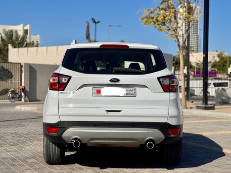 Manama, Vehicles, Cars & Trucks , BHD 3800,  Ford Escape,  2019,  Automatic,  125000 KM,  Single Owner Call: 33662799
